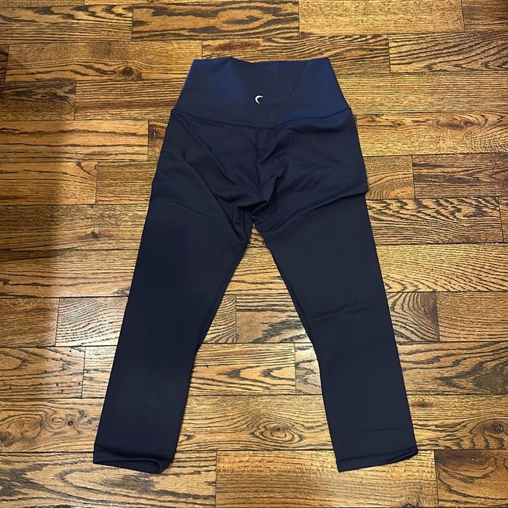 Zyia Leggings; navy cropped, size 4
